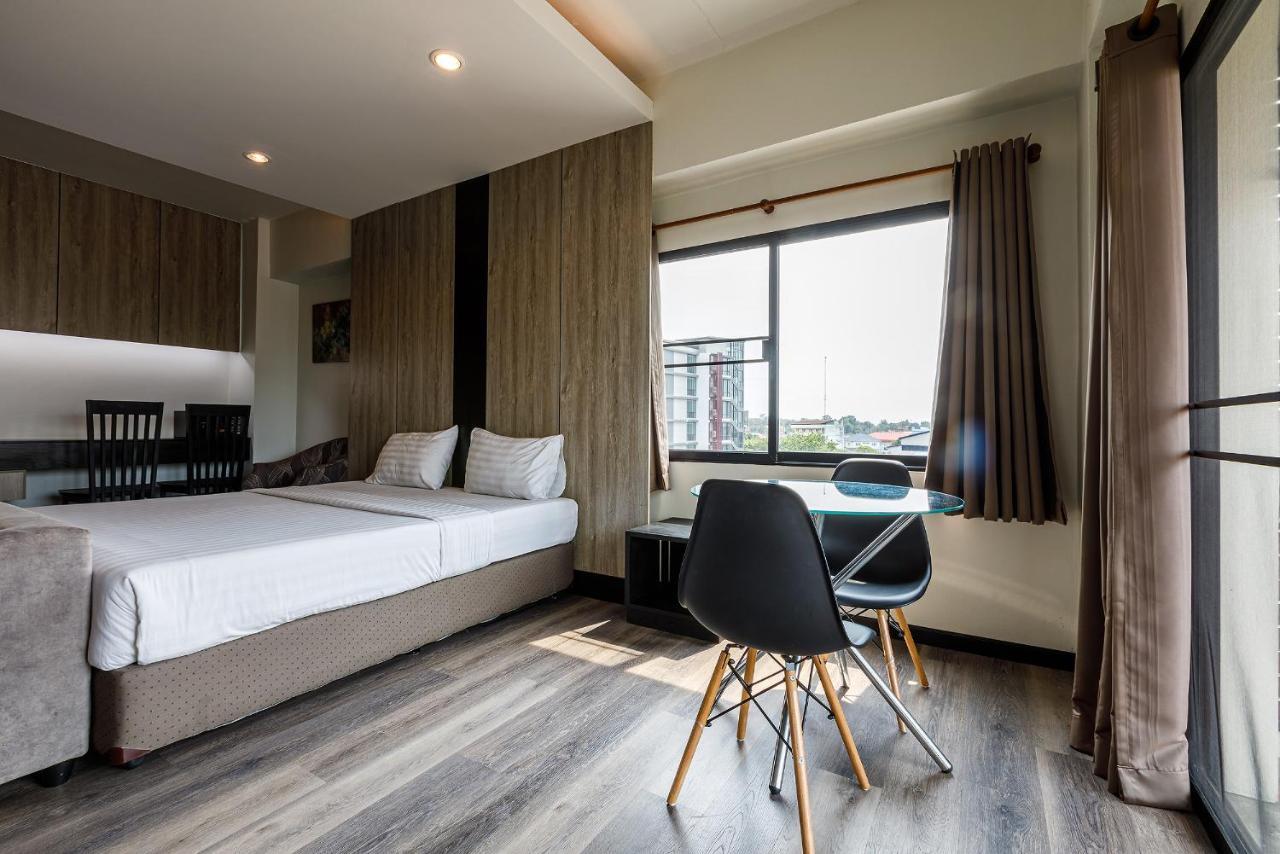 Grand Marina Residence Hotel Ban Laem Chabang Luaran gambar