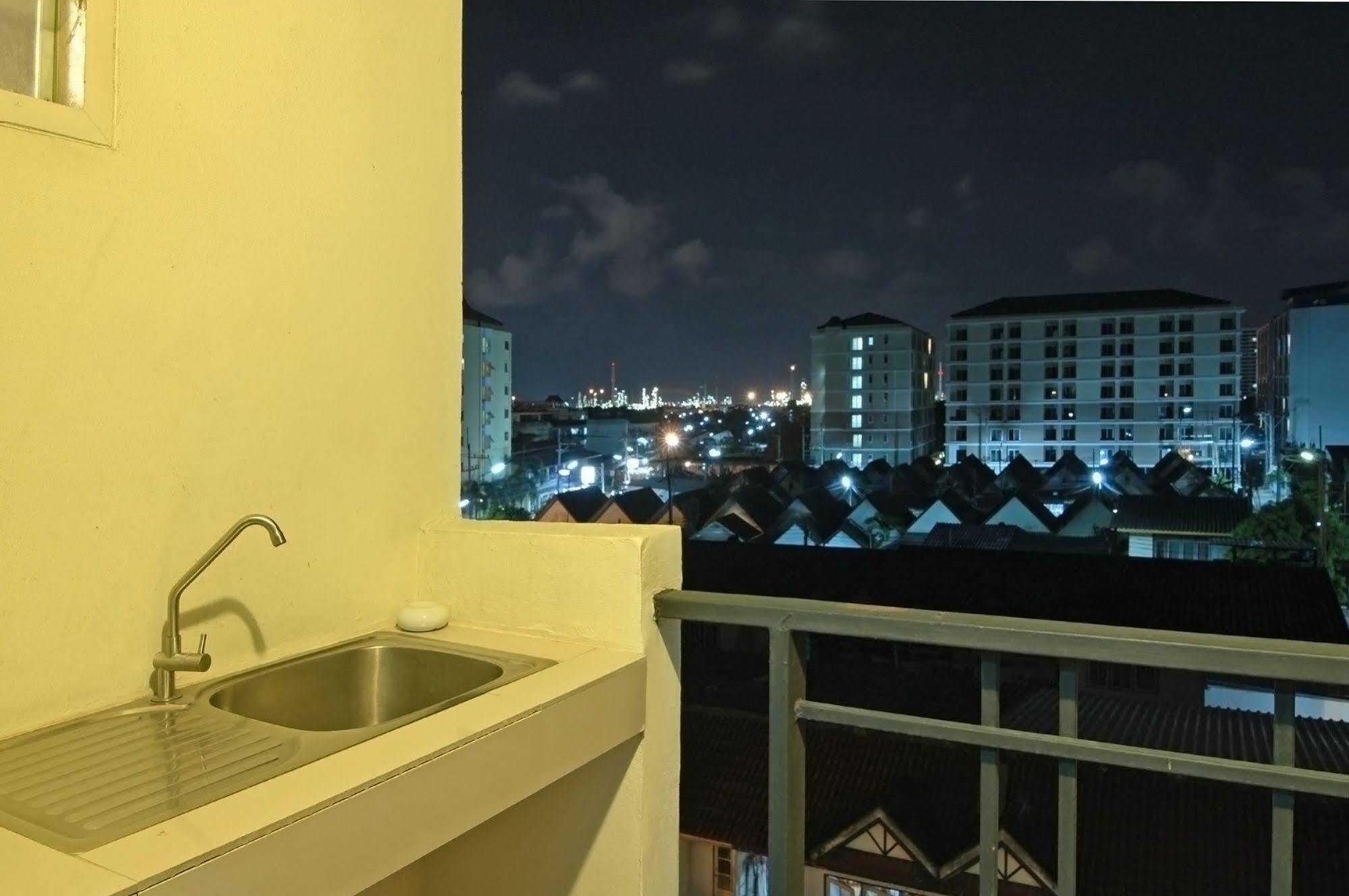 Grand Marina Residence Hotel Ban Laem Chabang Luaran gambar